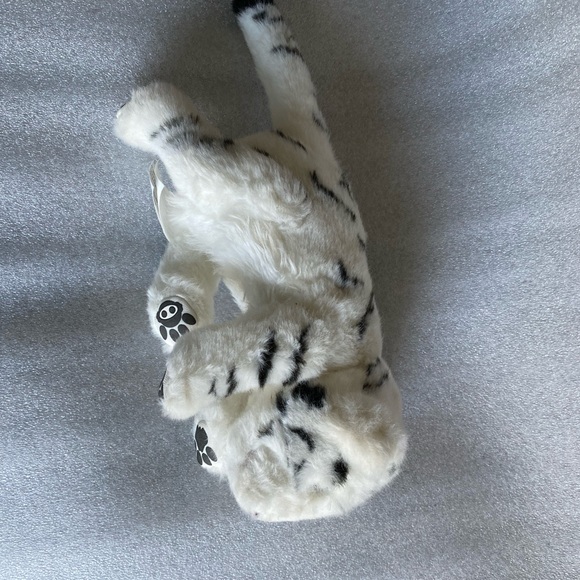 WowWee Alive Mini White Tiger Cub Robotic Animal - Picture 5 of 7